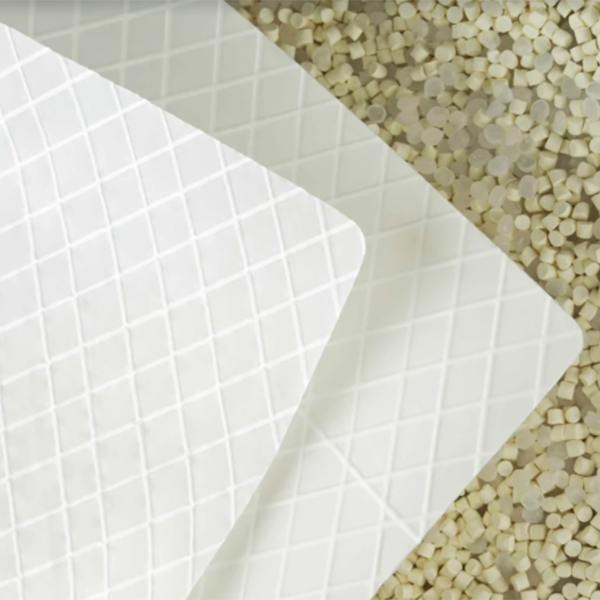 20' x 100' Reinforced Poly Sheeting 6 Mil FR